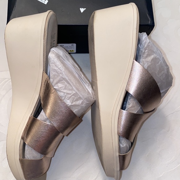 Naturalizer size 10 worn once original box - Picture 7 of 11